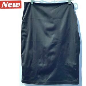 🆕 Studio M satin classic pencil skirt Black size 8